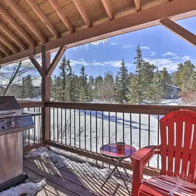 Pet-Friendly Fraser Condo with Community Hot Tub