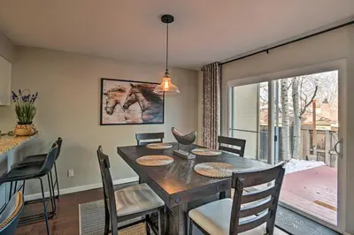 Gallery image of Sleek and Spacious Centennial Escape with Private Deck in Centennial