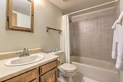 Gallery image of Scenic Buffalo Village Condo with View and Pool Access in Silverthorne