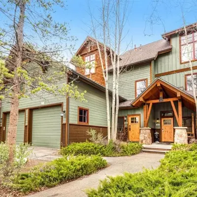 Luxury 3 Bedroom Townhouse Next To Keystone Lake