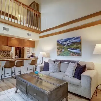 201C Mountain Side 1BR 1BA condo