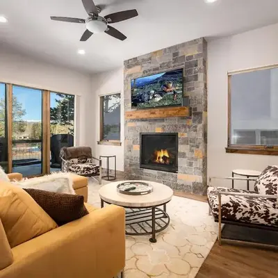 Deming Crossing Duplex: Downtown Frisco Chic