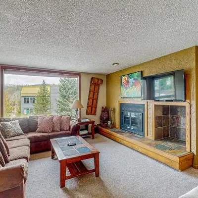 Snowblaze Condominiums C14