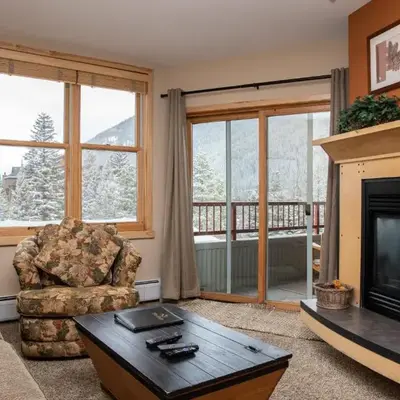8282 Silver Mill condo