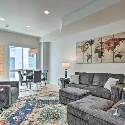 Trendy Denver Townhome - Walk to Mile High Stadium