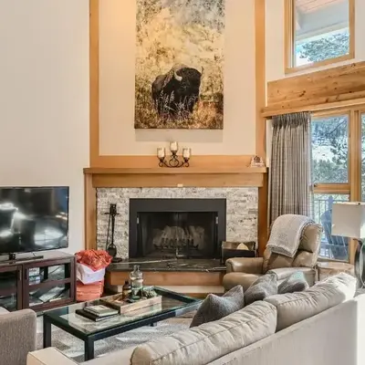 2084 The Pines condo