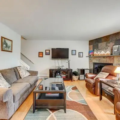 3 Mi to Winter Park Resort Cozy Ski Condo