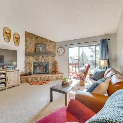 Warm Fraser Townhome with Community Amenities!