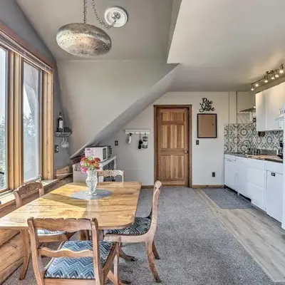 Fraser Couples Hideaway with Indian Peaks View