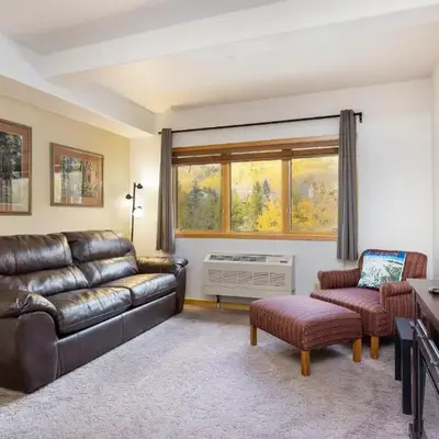 5087 Gateway home
