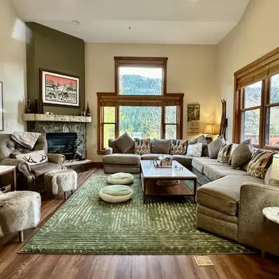 2348 Red Hawk Townhomes condo