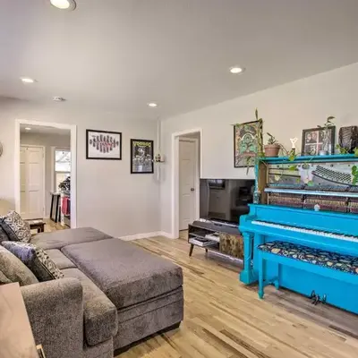 Centrally Located Aurora Home with Covered Patio