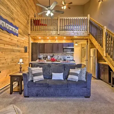 2 Mi to Skiing Studio with Pool Access in Granby!