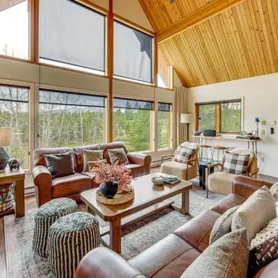 Dreamy Escape Btwn Winter Park and Lake Granby!