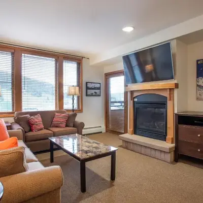 Remodeled Zephyr Mountain Lodge condo with upgraded furnishings and Slope Side View condo