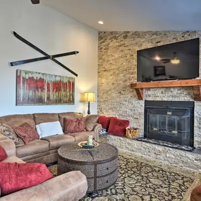 Cozy Mountain Getaway with Ski Shuttle Access!