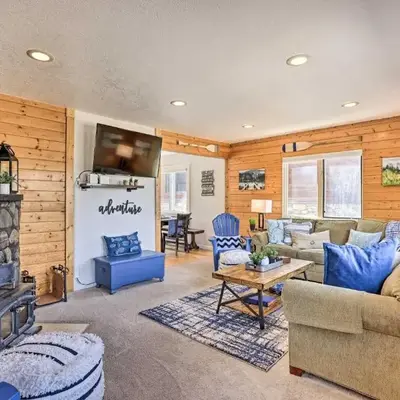 Walk to Water Grand Lake Home with Hot Tub!
