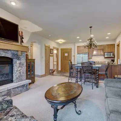Luxurious 1 BR in River Run Village with Ski in ski out condo