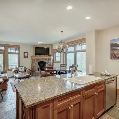 Luxurious 2 BR in River Run Village Featuring Ski in ski-out condo