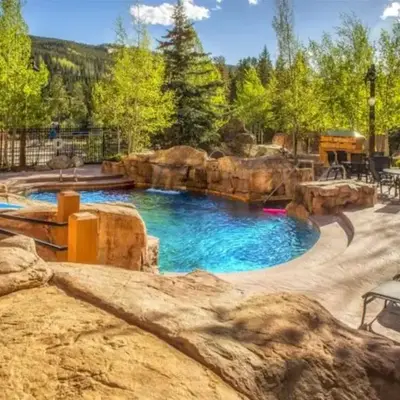 Beautiful 2 Bedroom Mountain Condo In River Run Village With Hot Tub Access And Walking Distance To The Gondola