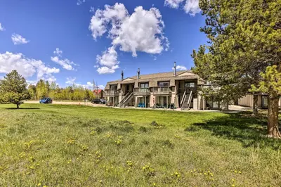 Gallery image of Cozy Family-Friendly Fraser Condo with Mtn Views! in Fraser