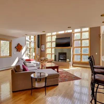 Spacious Townhome Near Main St and Lake Dillon!