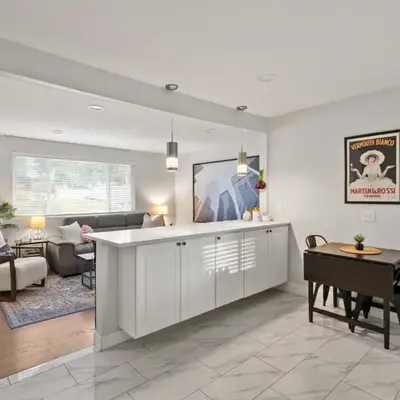 Modern Retreat With Patio & Sunset Views - Gray St
