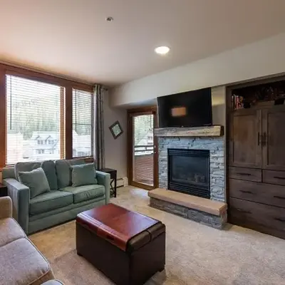 Zephyr Mountain Lodge Premium-Rated 2516
