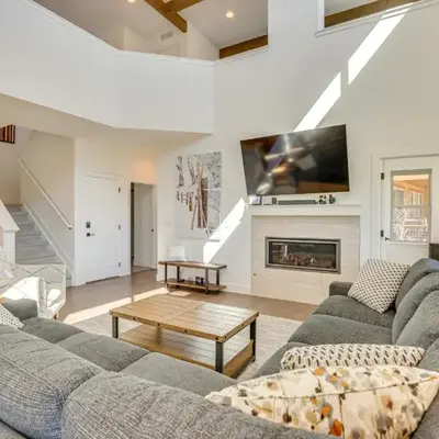 Furnished Deck and Hot Tub Chic Granby Home!