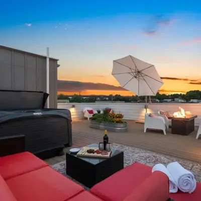 Sleek Home near Old Town with Rooftop Hot Tub & Mtn Views