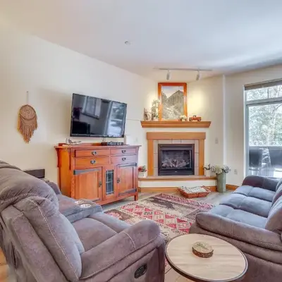 Ski and Explore Silverthorne Gem with Hot Tub Access!