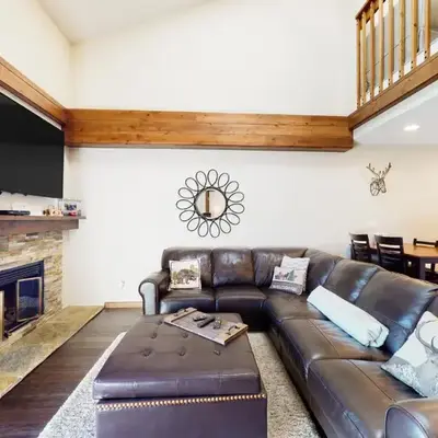 Mountainside Retreat