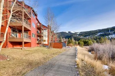 Gallery image of Walk to Ski Lifts Keystone Condo with Deck and Grill! in Keystone