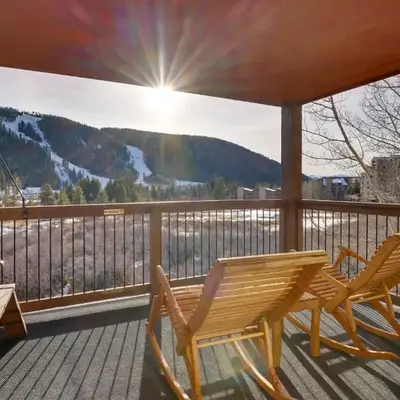 Walk to Ski Lifts Keystone Condo with Deck and Grill!