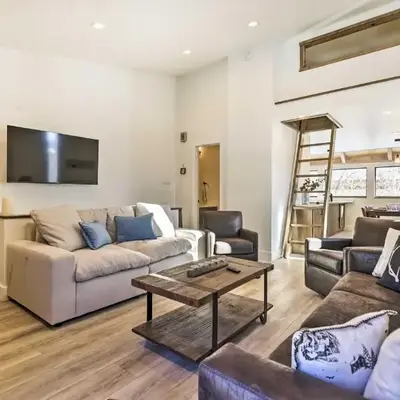 Chic Condo with Fireplace Walk to Main St Frisco!