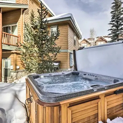 Winter Park Townhome with Hot Tub