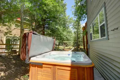 a hot tub sitting outside of a house at 928A Lakepoint Circle 3Br 2,5Ba home in Frisco