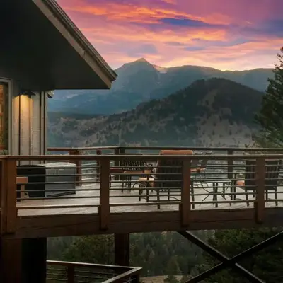 Moose Den Luxury Vacation Home at Windcliff home