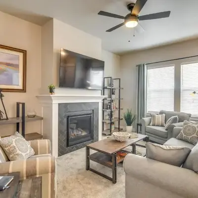 Cozy Colorado Home with Putting Green Near Loveland!